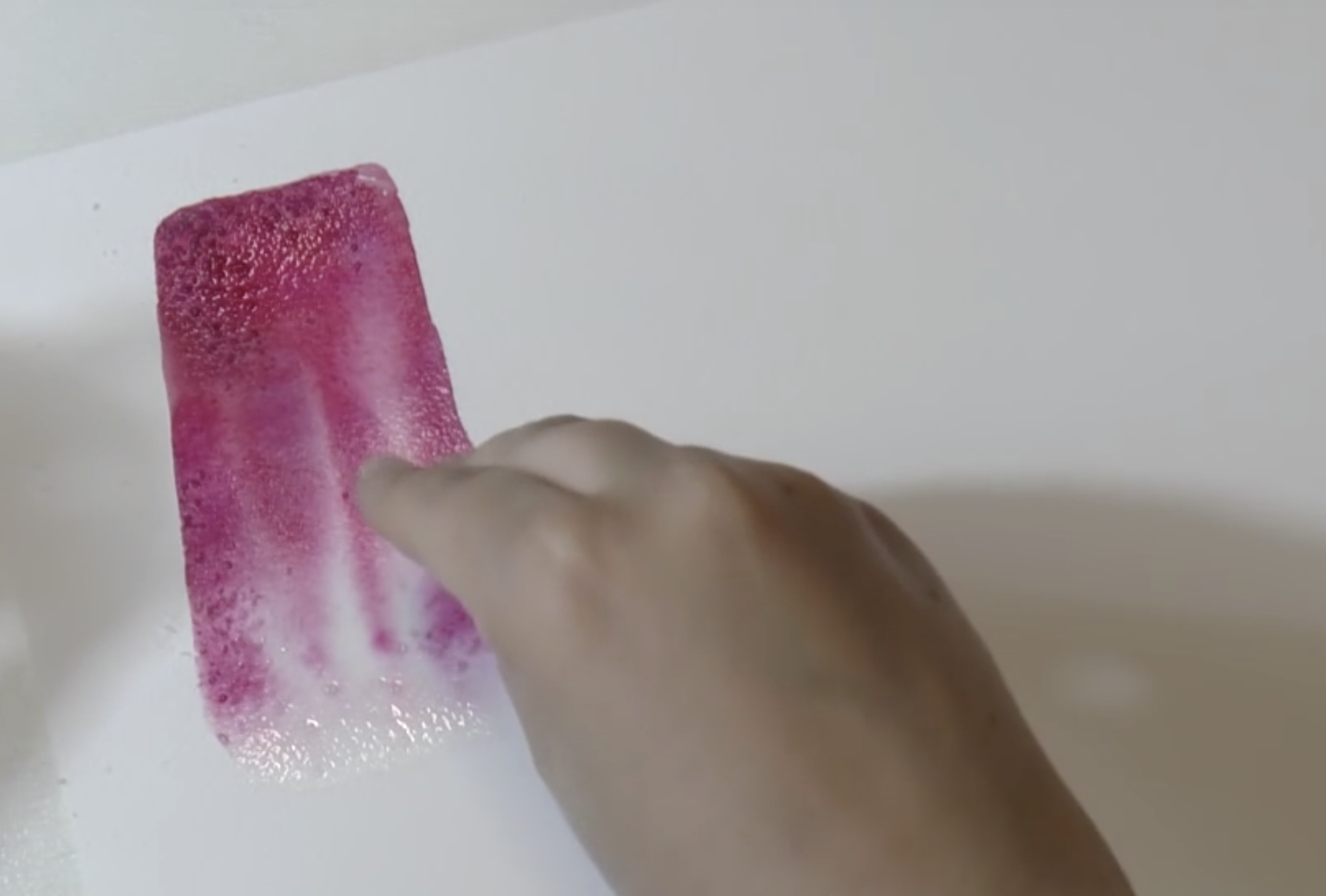 easy-watercolor-ideas-techniques-how-to-paint-a-watercolor-popsicle - Step 7.2